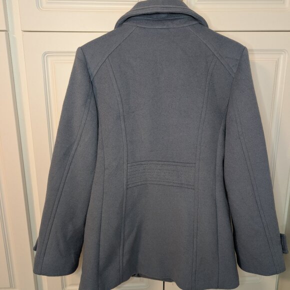 London Fog Powder Blue Tmeless Wool Peacoat | Single-Breasted, Size Medium - Picture 4 of 12